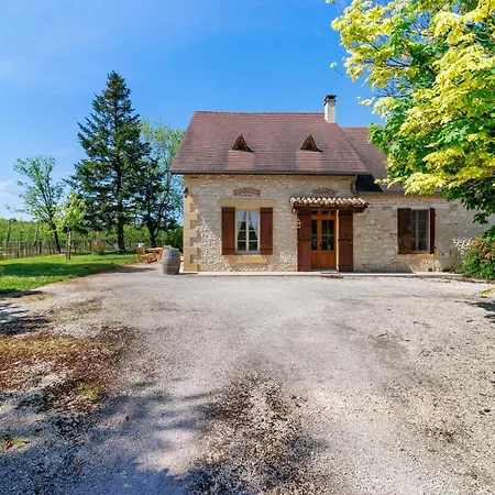 Grand Du Chateau Lamouthe Prázdninový dům *