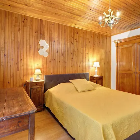 Prázdninový dům Grand Du Chateau Lamouthe